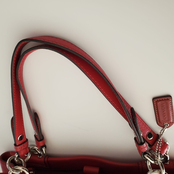 Coach Penolope Red Leather Shoulder Bag - Picture 4 of 12